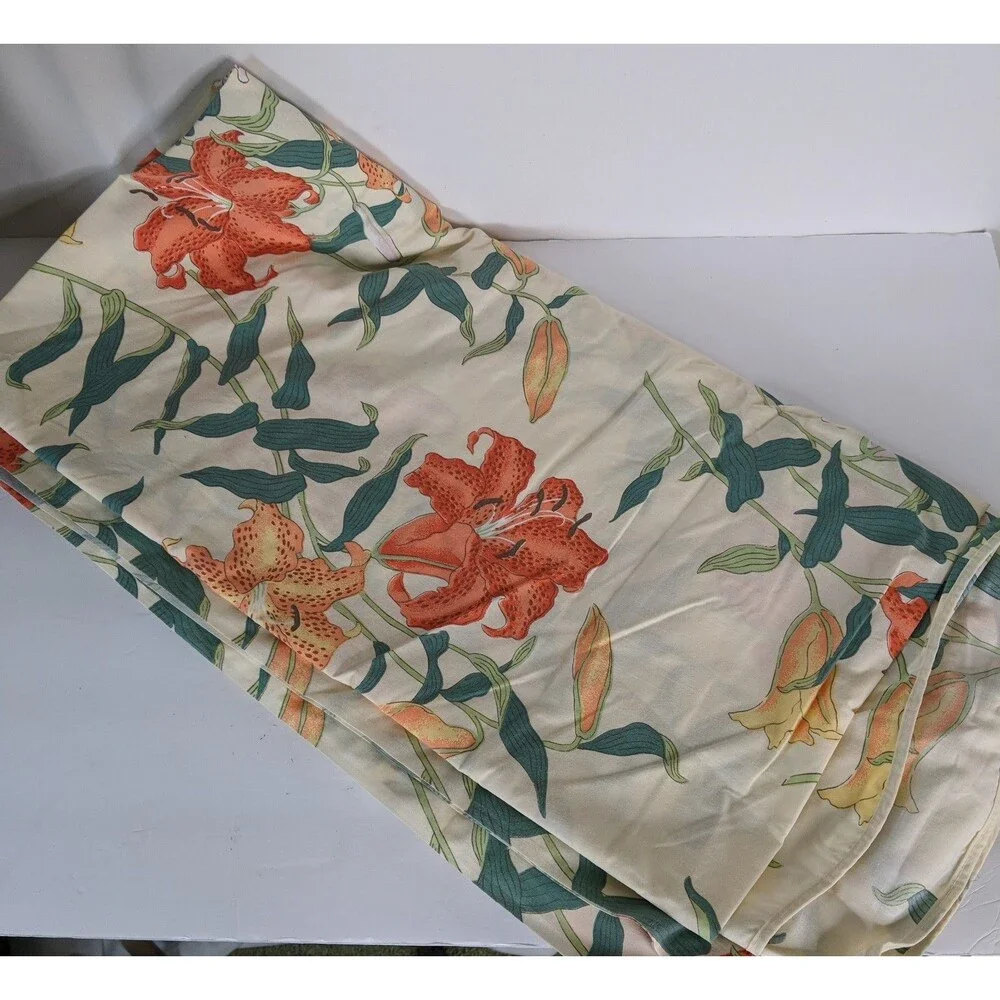Wamsutta Supercale Plus King Flat Tiger Lily Sheet 108 x 102 Scalloped Edge USA